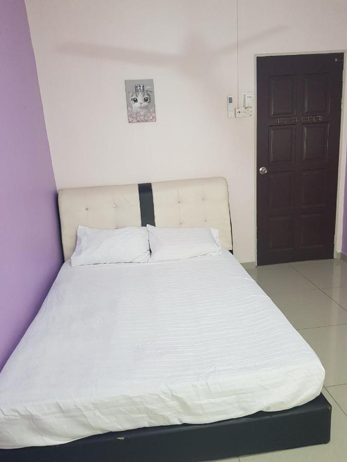 Oyo Home 90250 Sutera Wangi 3Bhk Apartment آير كيروه المظهر الخارجي الصورة