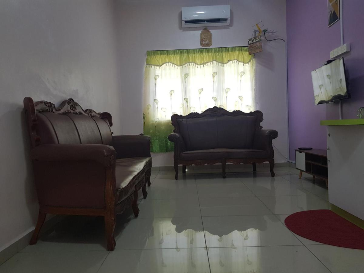 Oyo Home 90250 Sutera Wangi 3Bhk Apartment آير كيروه المظهر الخارجي الصورة